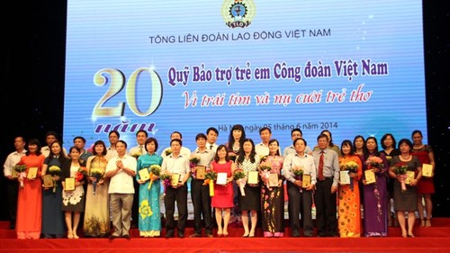 Lễ kỷ niệm 20 năm ngày thành lập Quỹ bảo trợ trẻ em của Công đoàn Việt Nam  - ảnh 1
